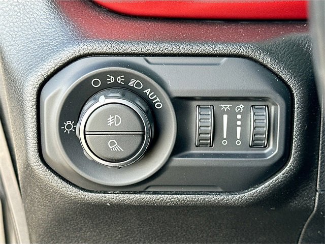 Used 2020 Jeep Gladiator Rubicon image 10