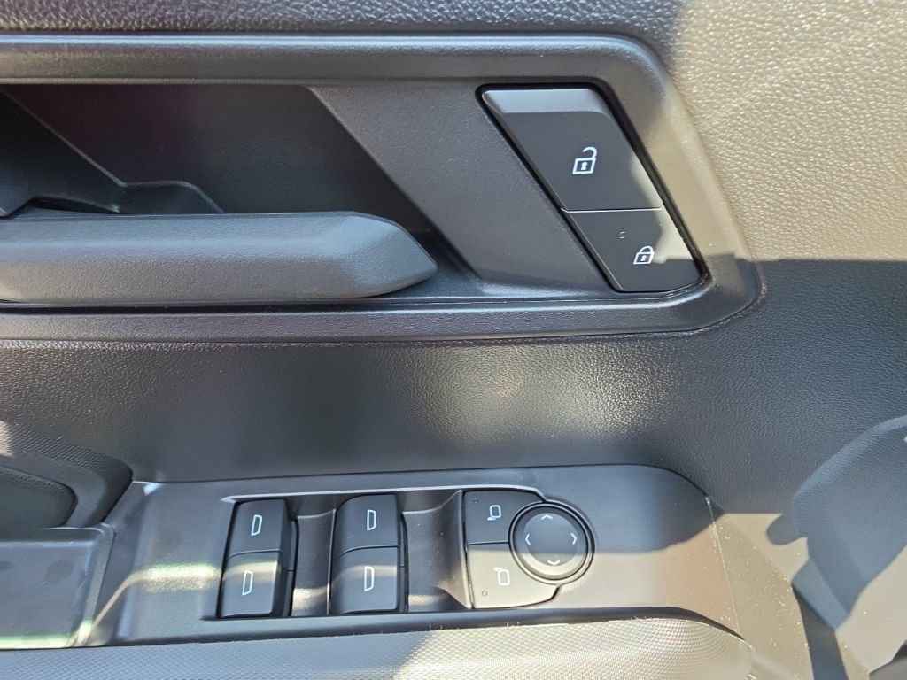 Used 2025 Chevrolet Colorado W/T w/ WT Convenience Package II image 22