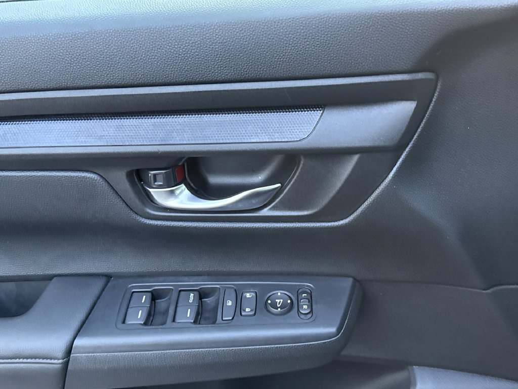Used 2024 Honda CR-V LX image 15