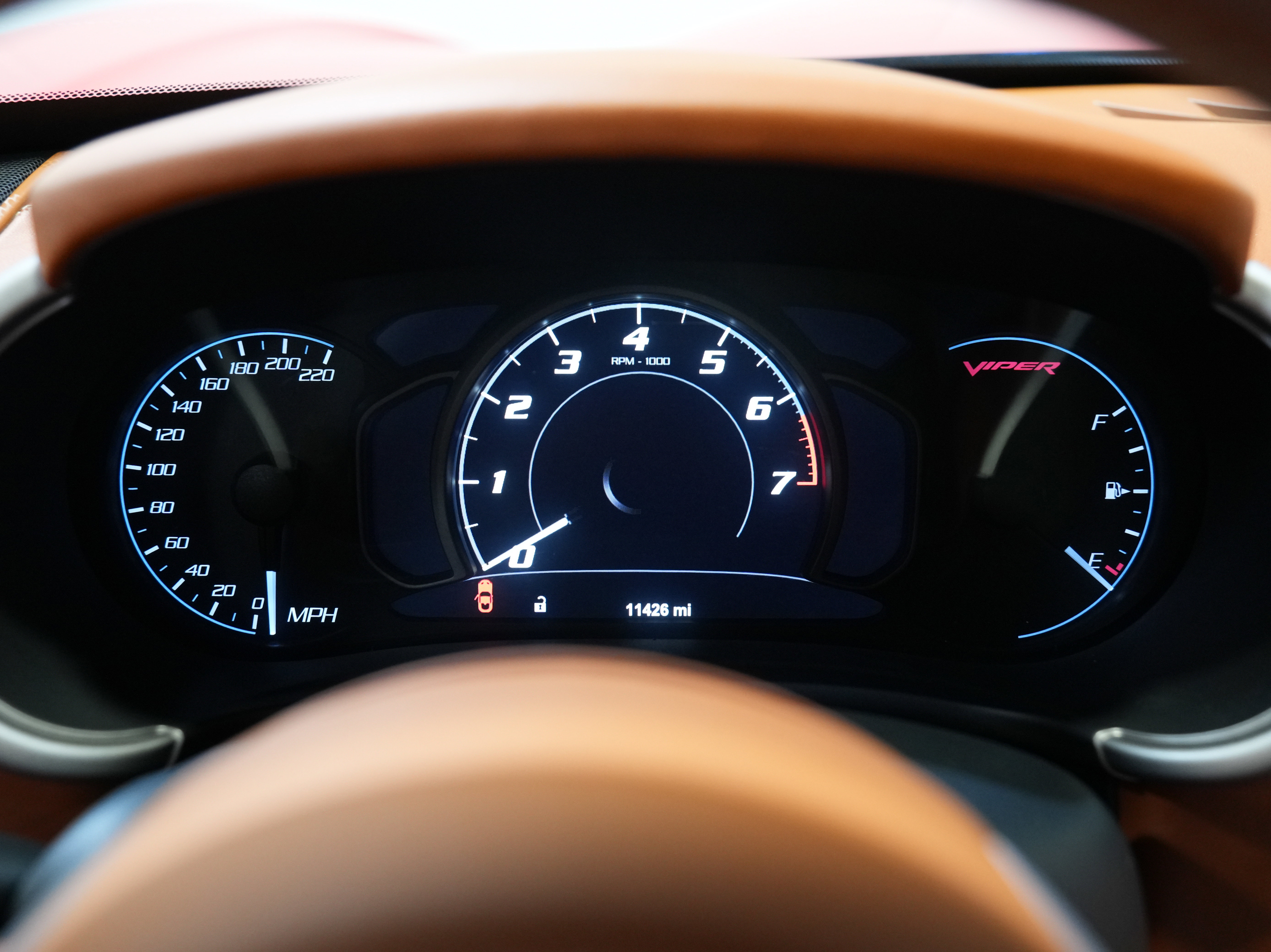 Used 2013 SRT Viper GTS w/ GTS Laguna Interior Pkg image 39