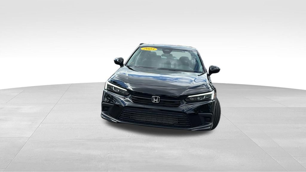Used 2023 Honda Civic EX image 2