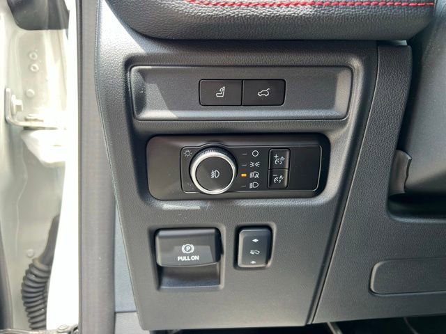 Used 2024 Ford Expedition Limited AWD/4WD image 26