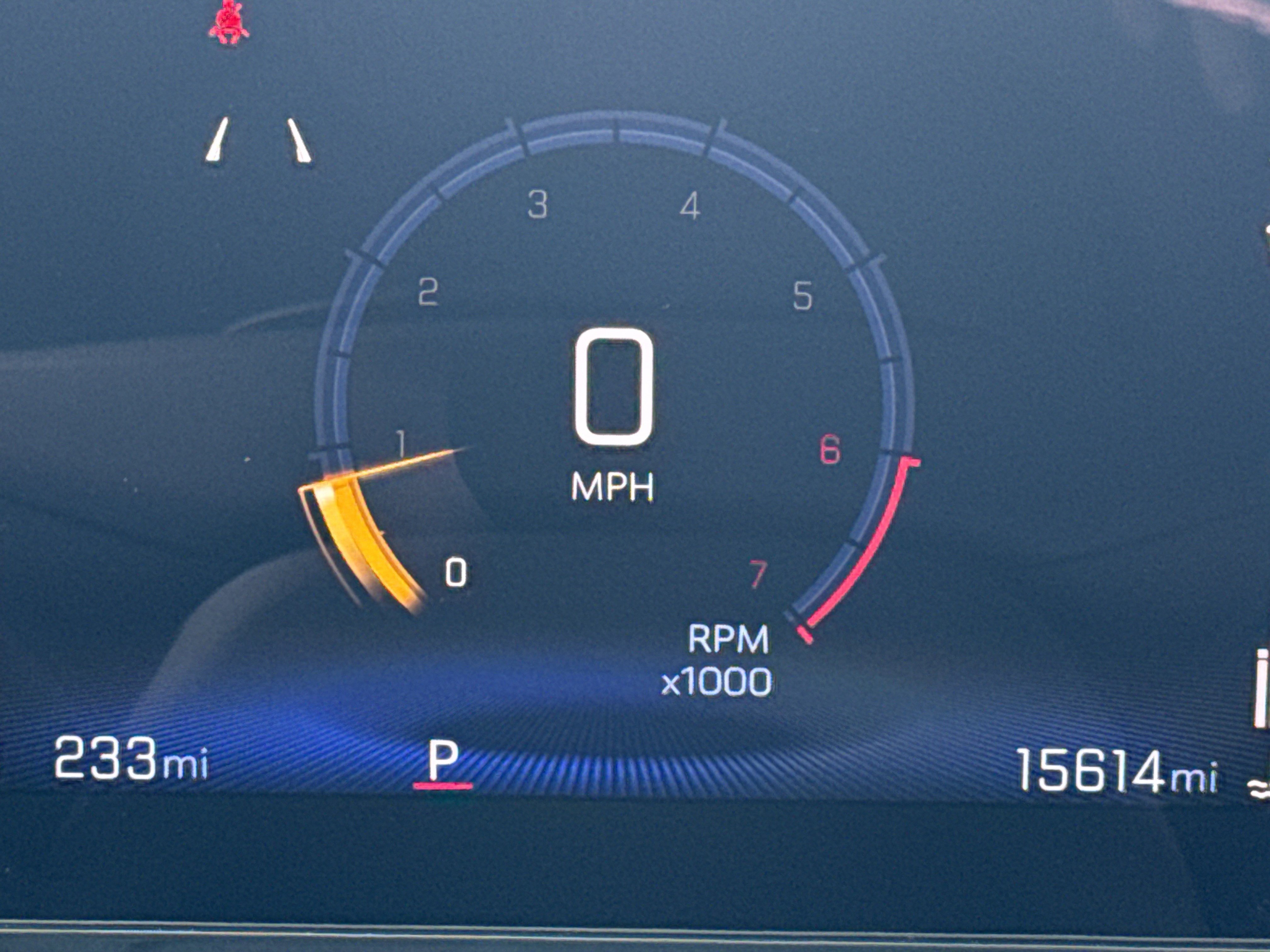 Certified 2025 Chevrolet Trax RS w/ Driver Confidence Package image 28