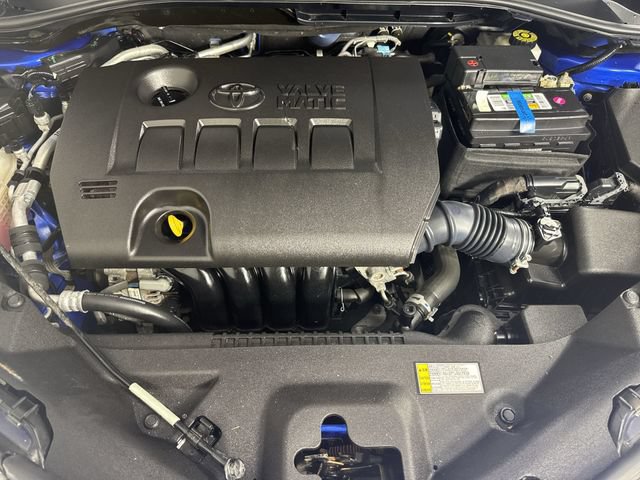 Used 2018 Toyota C-HR XLE FWD image 26