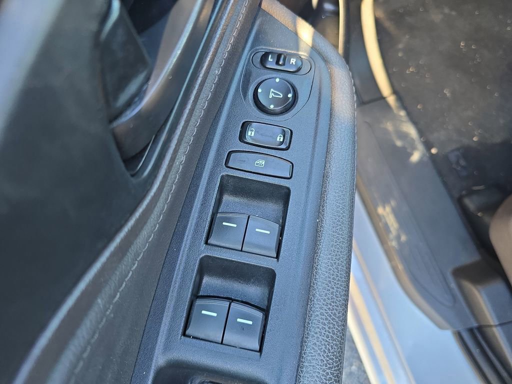 Used 2018 Honda Odyssey Touring image 15