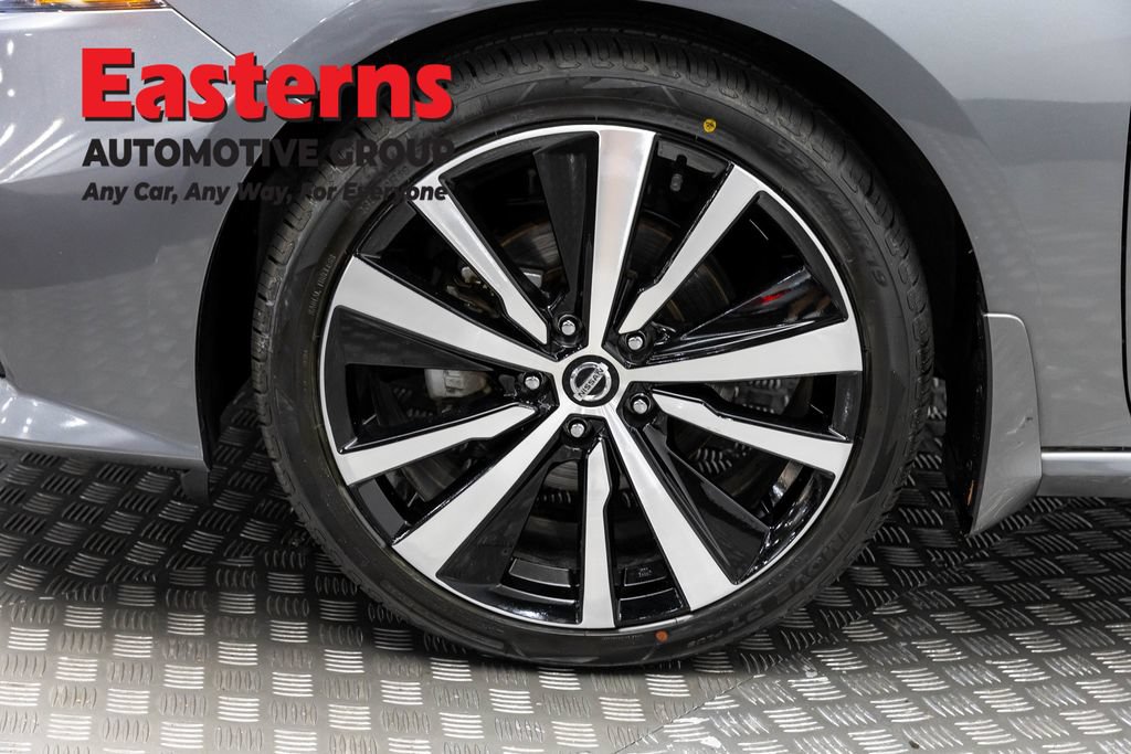Used 2022 Nissan Altima 2.5 SR FWD image 32