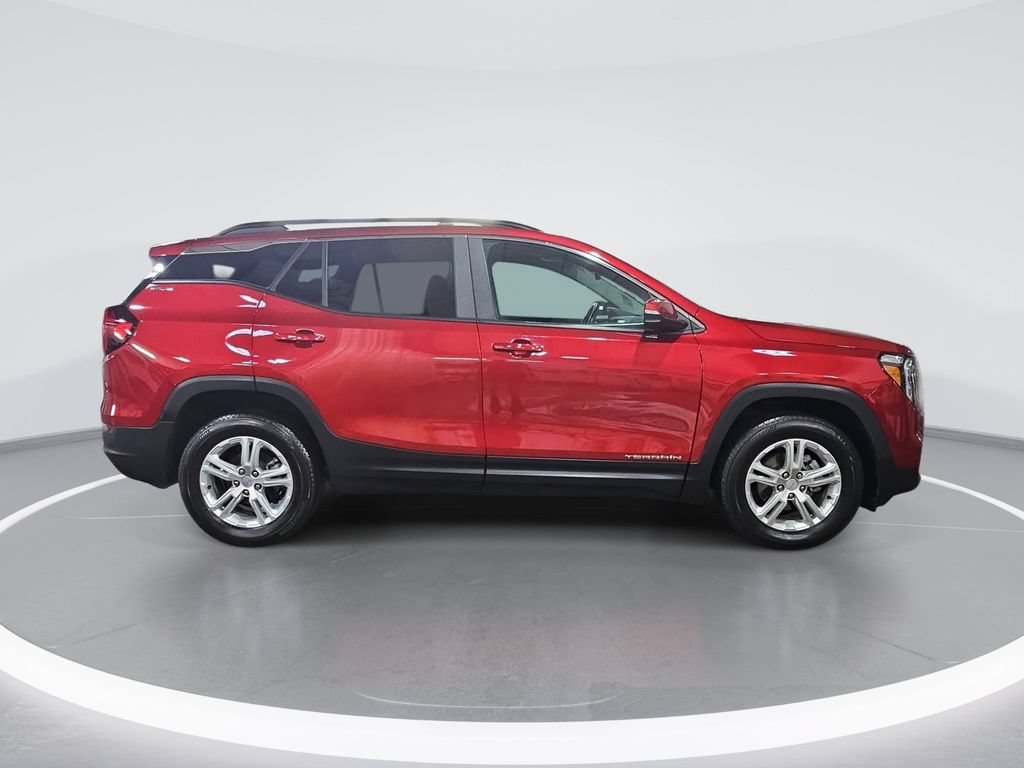 Certified 2024 GMC Terrain SLE w/ Driver Convenience Package AWD/4WD image 2