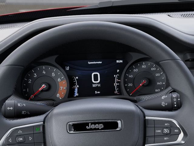 New 2026 Jeep Compass Latitude w/ Sun and Sound Group AWD/4WD image 17