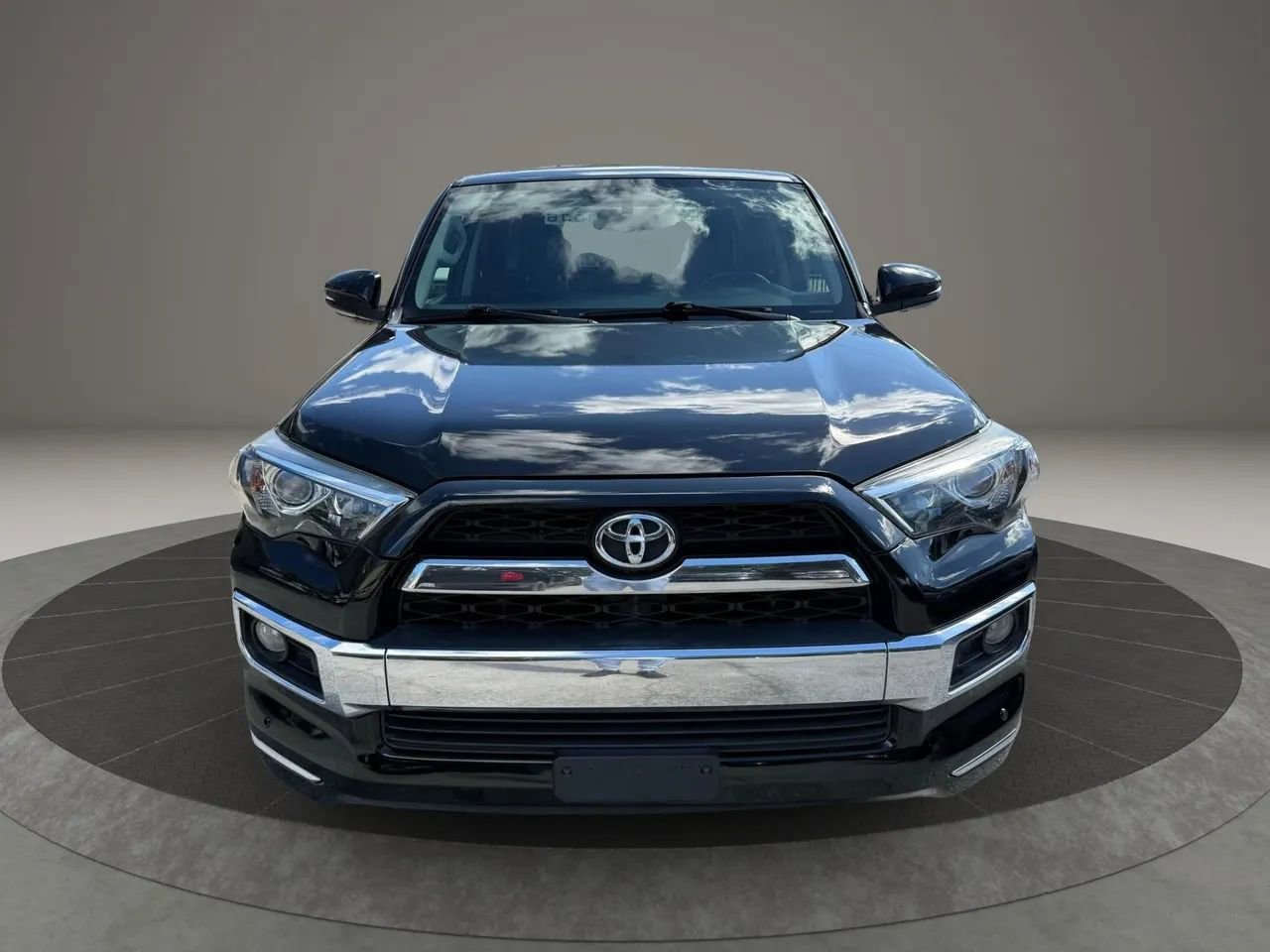 Used 2018 Toyota 4Runner Limited AWD/4WD image 8