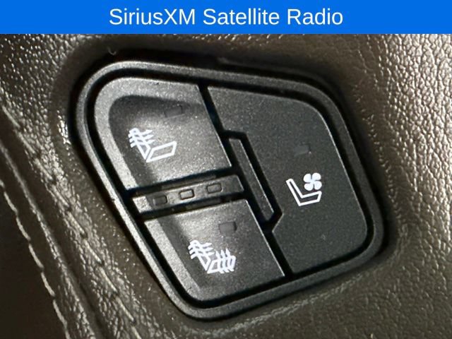 Used 2017 Chevrolet Tahoe Premier AWD/4WD image 22