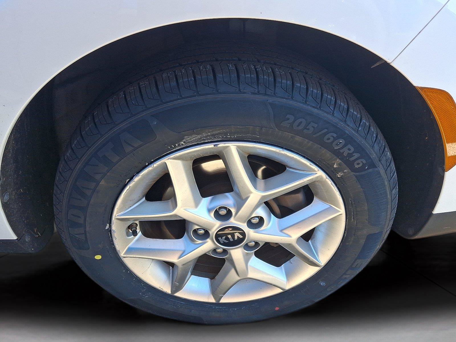 Used 2021 Kia Soul S FWD image 7