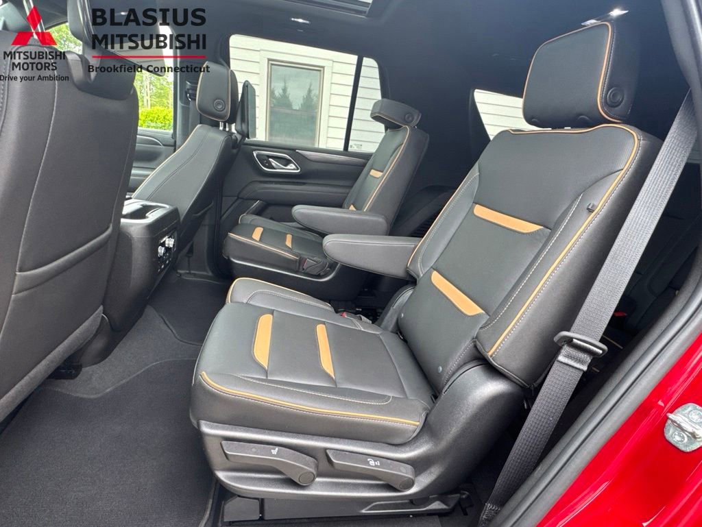 Used 2023 GMC Yukon AT4 w/ AT4 Premium Package AWD/4WD image 37