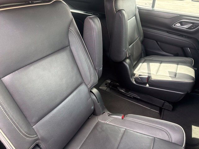 Used 2023 GMC Yukon SLT AWD/4WD image 19