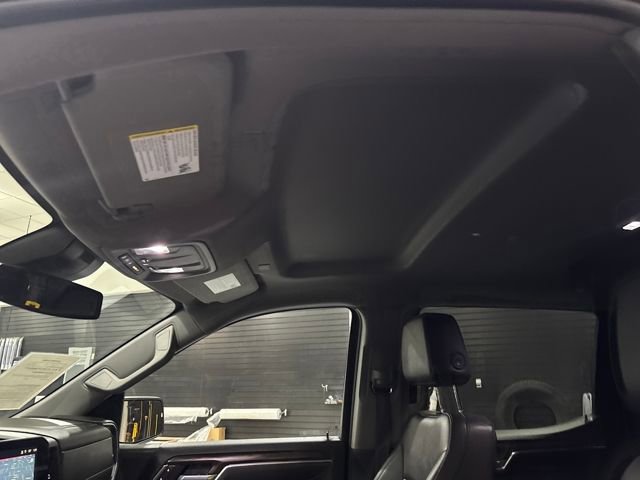 Used 2025 GMC Sierra 1500 SLT image 24