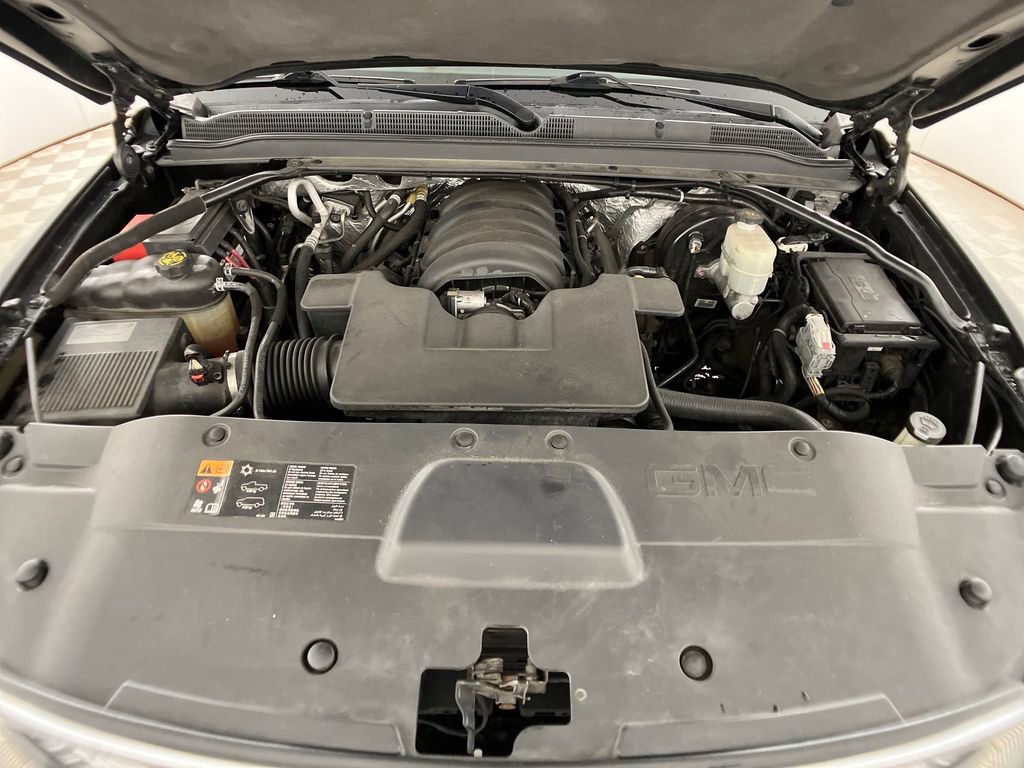 Used 2015 GMC Yukon XL Denali w/ Premium Package image 34