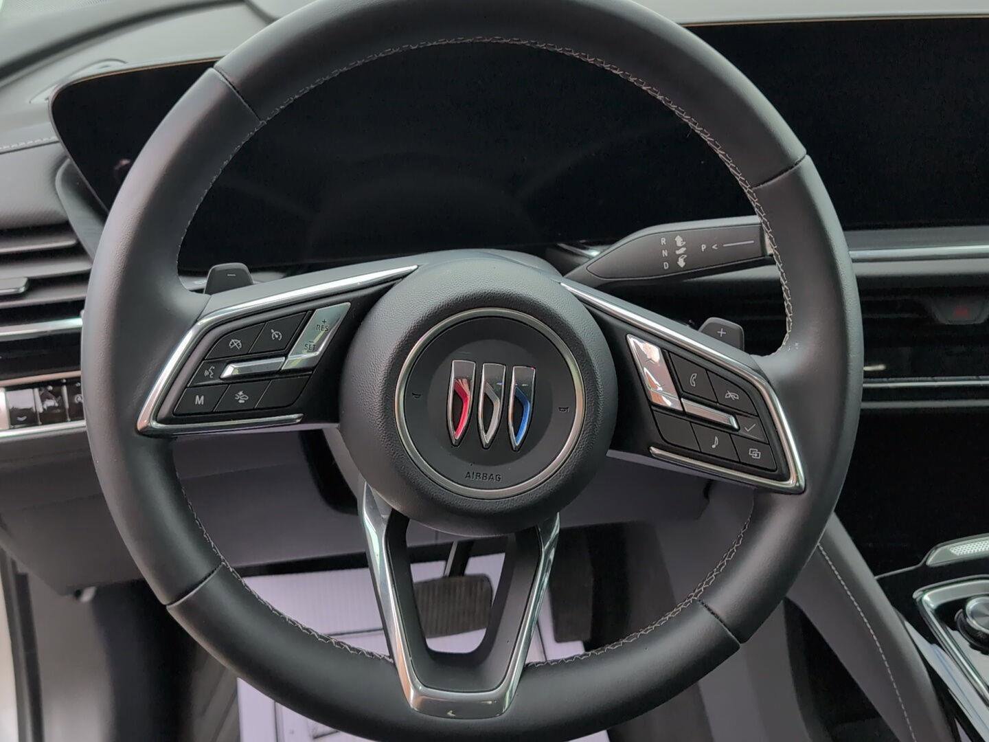 Used 2025 Buick Envision Preferred image 18