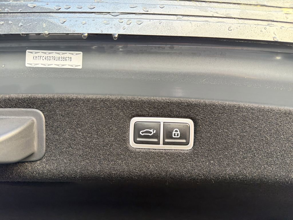 Used 2024 Genesis G90 3.5T image 15