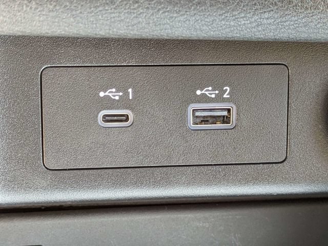Used 2023 Nissan Rogue Platinum FWD image 27