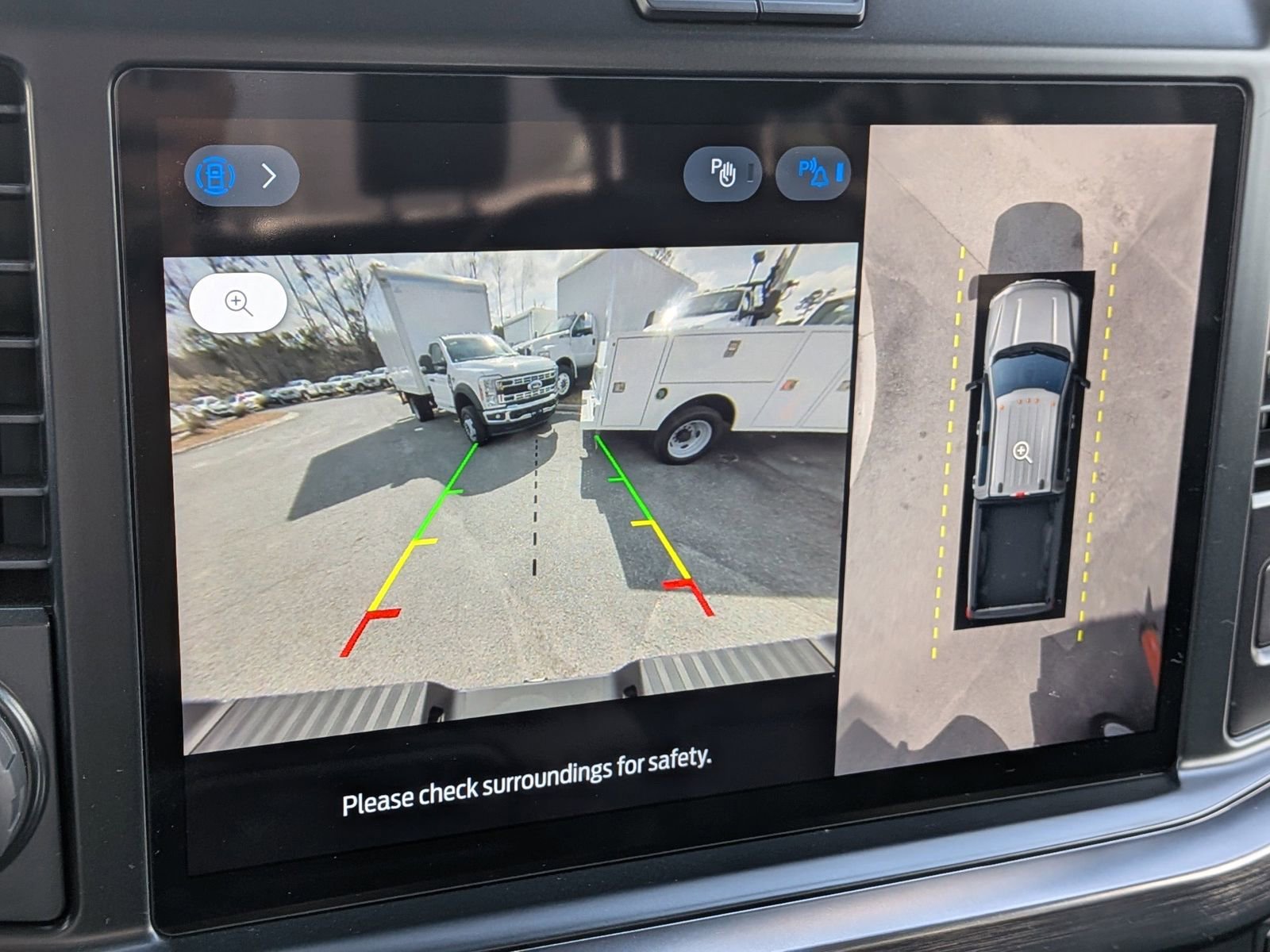 Certified 2026 Ford F250 Lariat w/ Black Appearance Package image 24