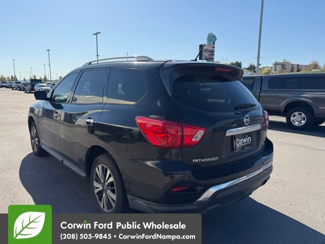 Used 2017 Nissan Pathfinder SL AWD/4WD image 7