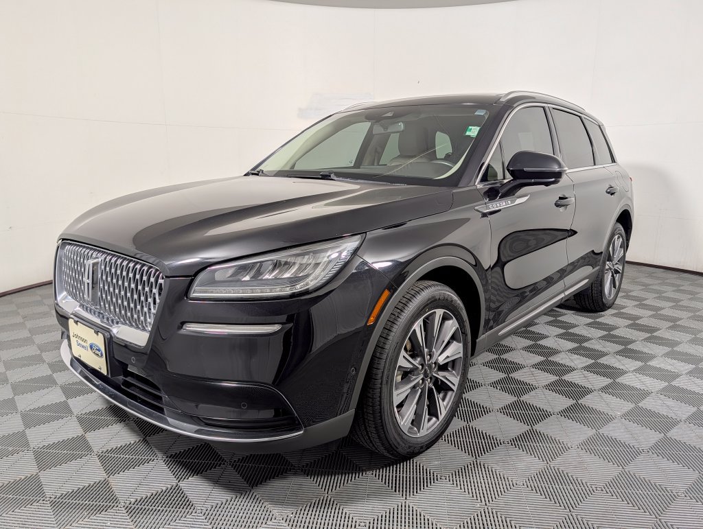 Used 2022 Lincoln Corsair Reserve w/ Equipment Group 201A FWD image 4