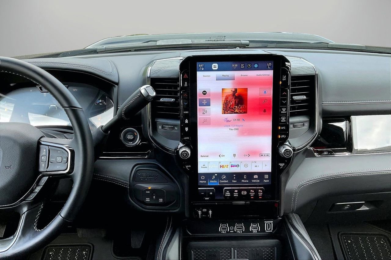 Used 2026 RAM 3500 Limited AWD/4WD image 13