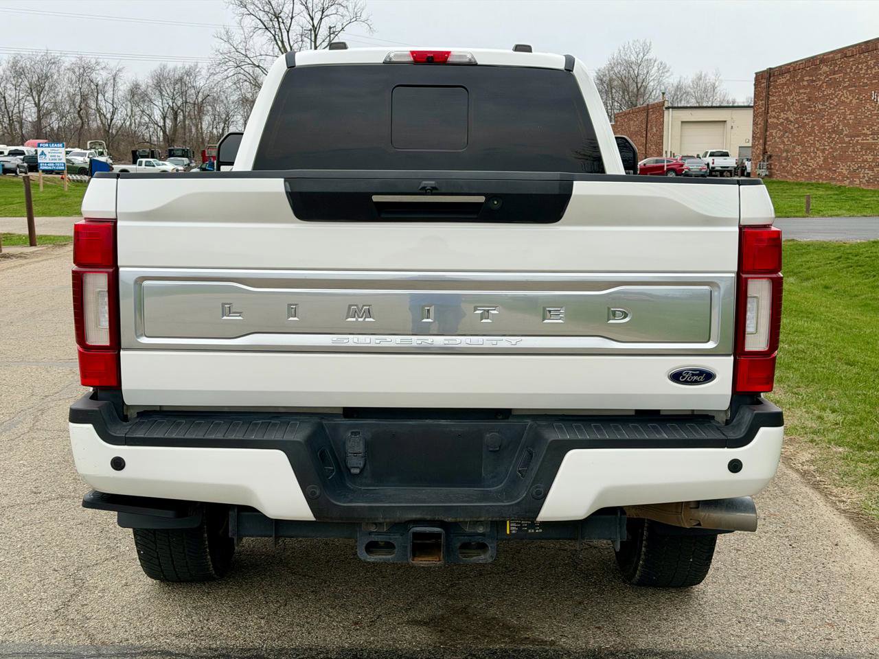 Used 2022 Ford F350 Limited image 5
