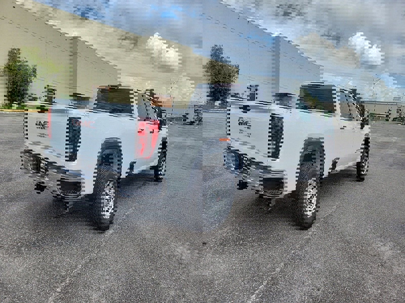 New 2026 GMC Sierra 3500 Pro image 5