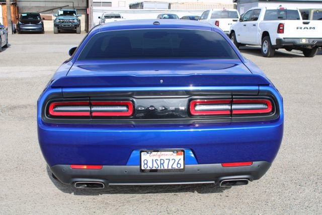 Used 2019 Dodge Challenger R/T RWD image 5