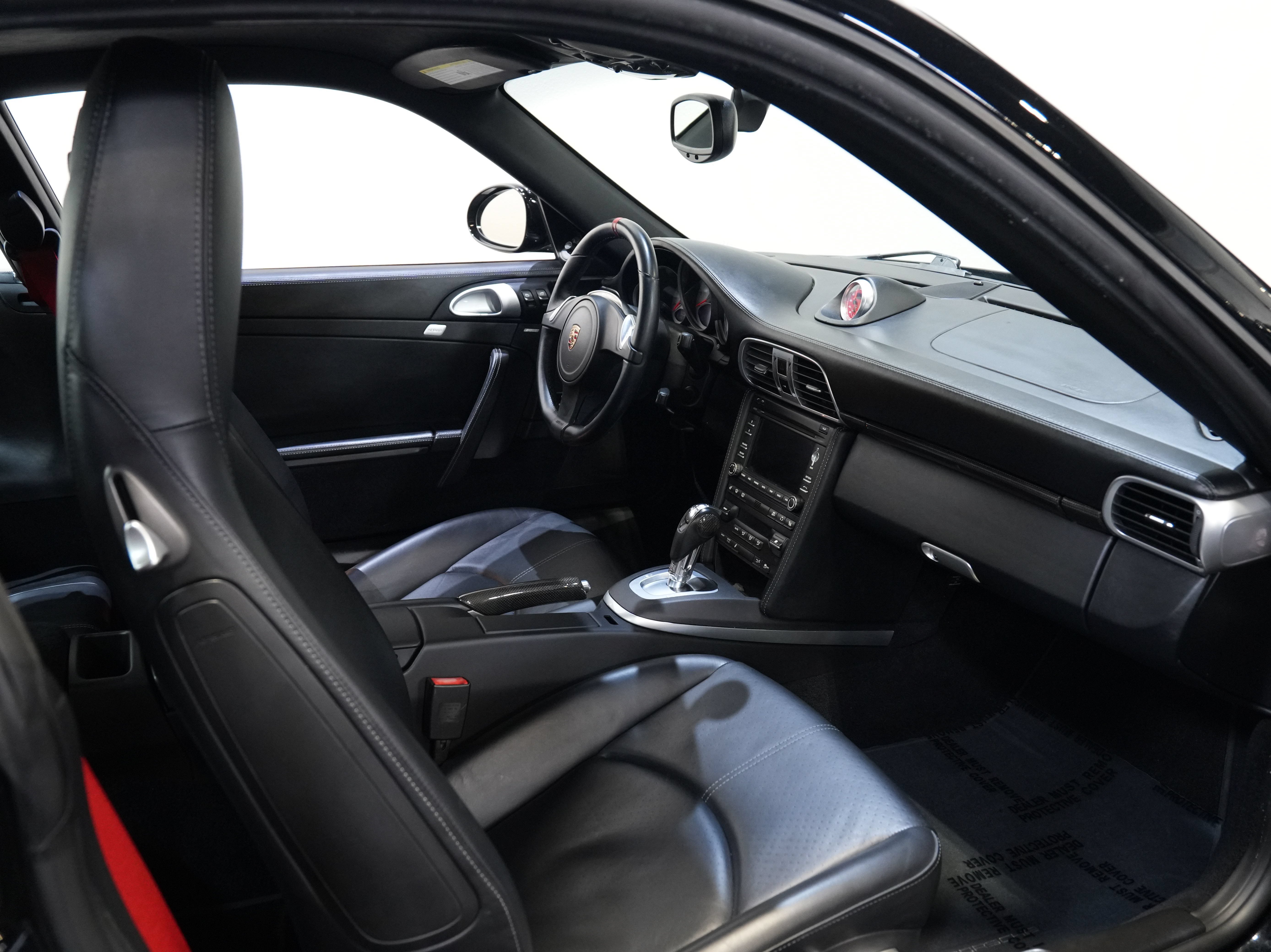 Used 2013 Porsche 911 4 Coupe AWD/4WD image 30