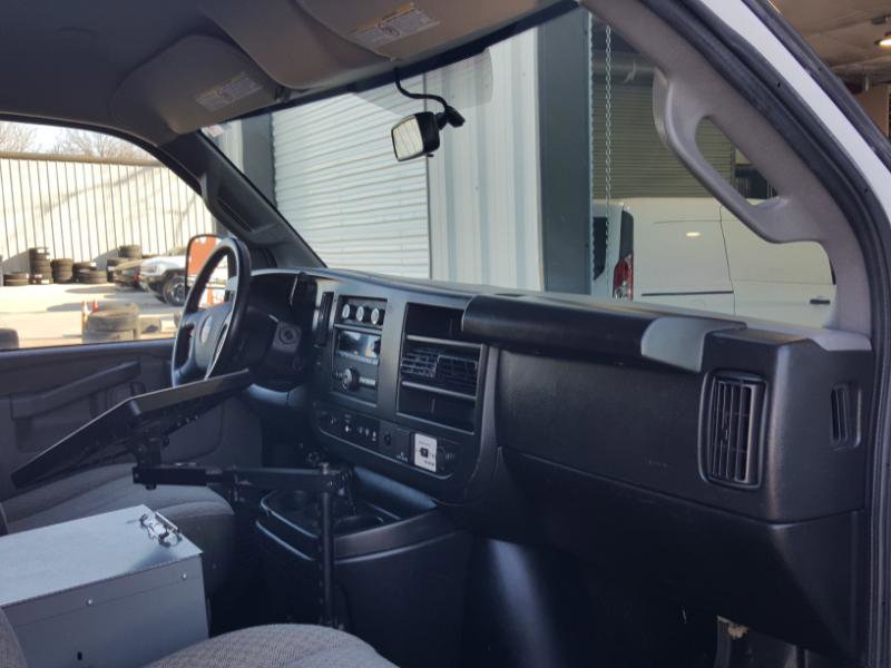 Used 2023 GMC Savana 2500 Extended w/ Driver Convenience Package image 15