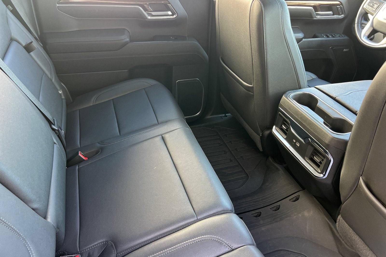 Used 2023 GMC Sierra 1500 Elevation w/ Elevation Premium Package AWD/4WD image 19