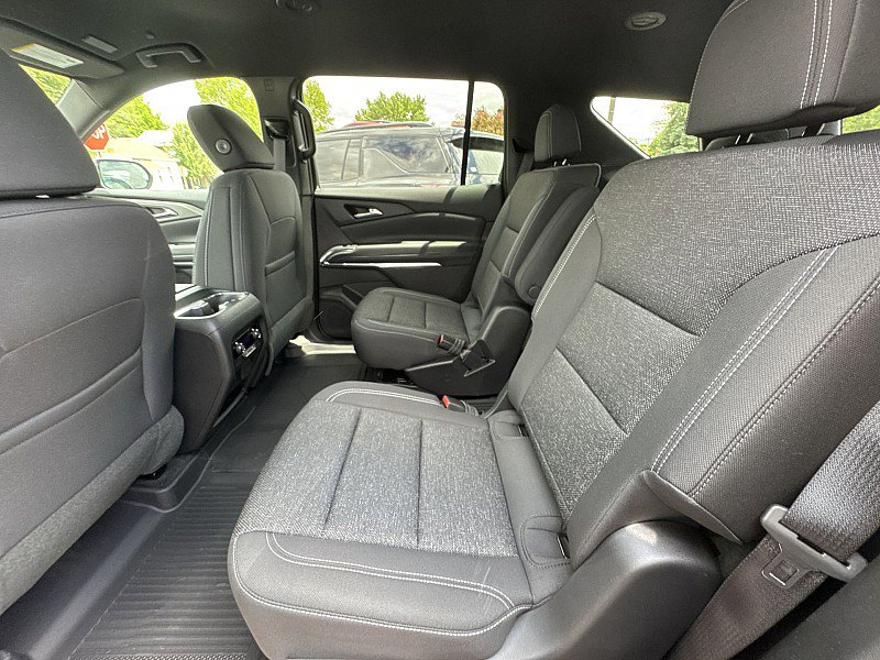 New 2025 Chevrolet Traverse LT w/ Driver Confidence Package image 13