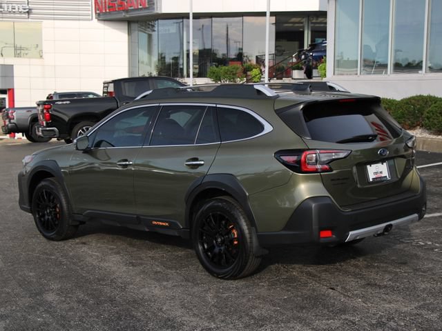 Used 2025 Subaru Outback Touring XT AWD/4WD image 3