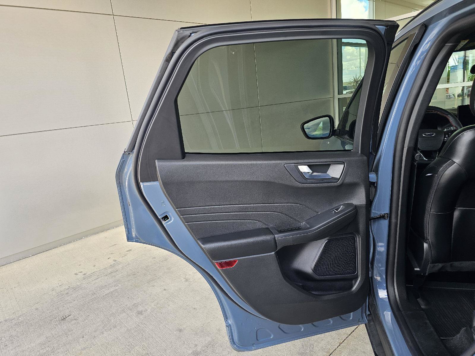Used 2024 Ford Escape ST-Line w/ Tech Pack #1 AWD/4WD image 16