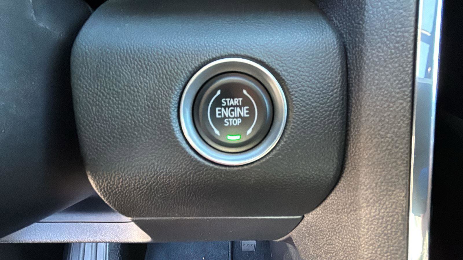 New 2025 GMC Acadia Elevation w/ Elevation Premium Package image 13