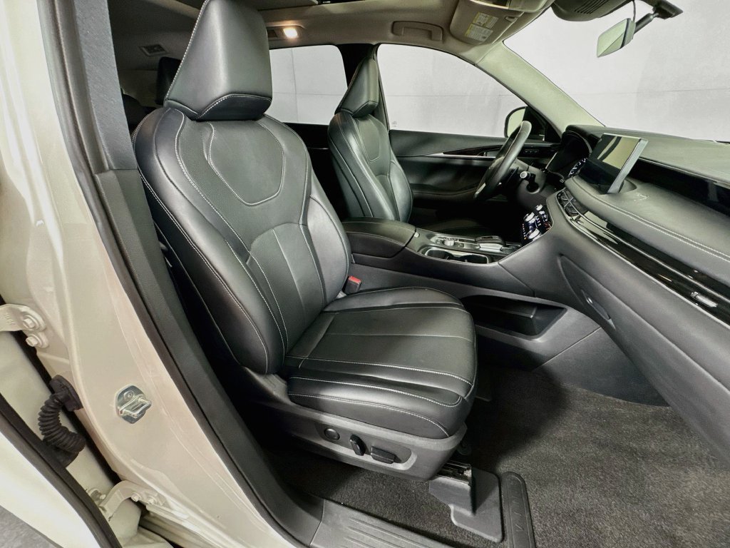 Certified 2023 INFINITI QX60 Pure AWD/4WD image 40