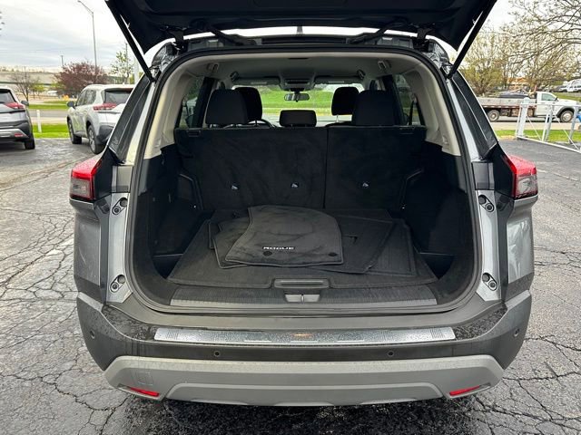 Certified 2021 Nissan Rogue SV AWD/4WD image 16