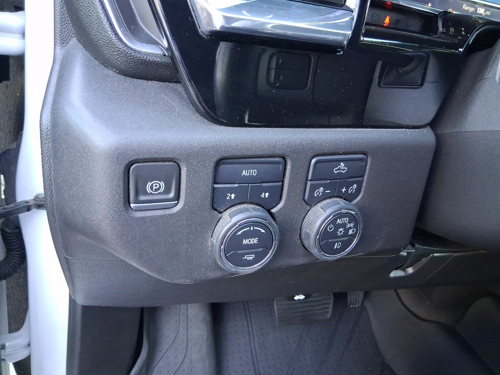 Used 2023 Chevrolet Silverado 1500 RST image 13