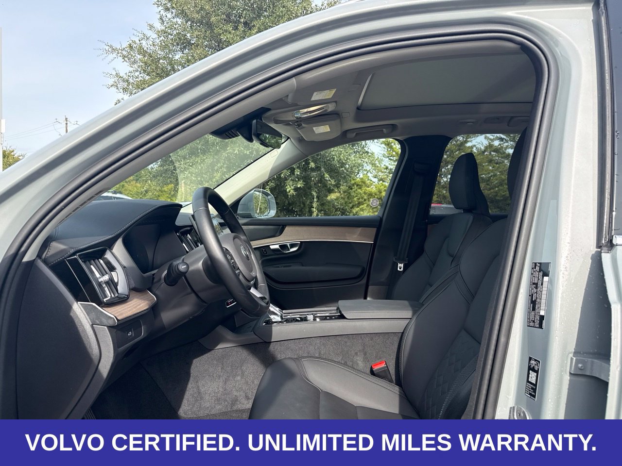 Certified 2026 Volvo XC90 B6 Plus AWD/4WD image 22