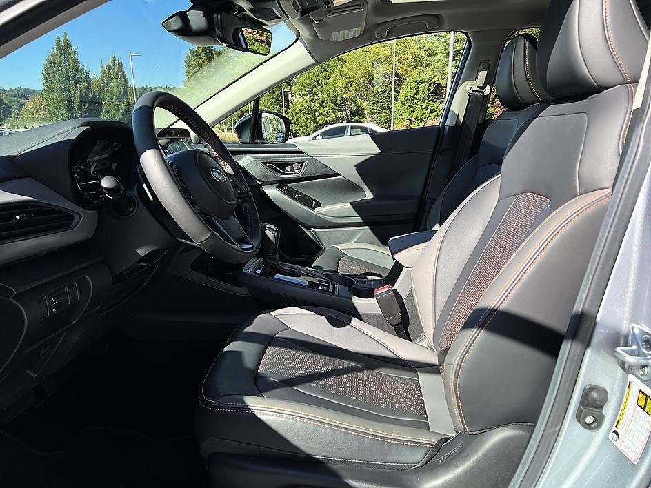 Certified 2025 Subaru Crosstrek 2.5i Limited w/ Crosstrek Mirror Package AWD/4WD image 11