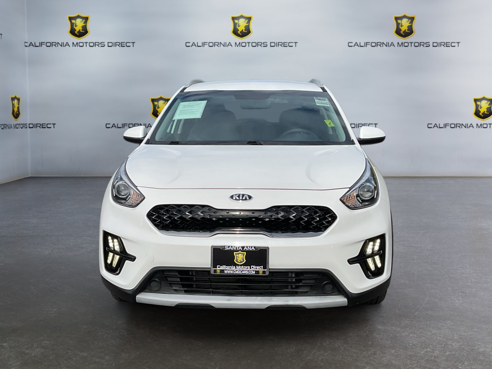 Used 2020 Kia Niro LX FWD image 2