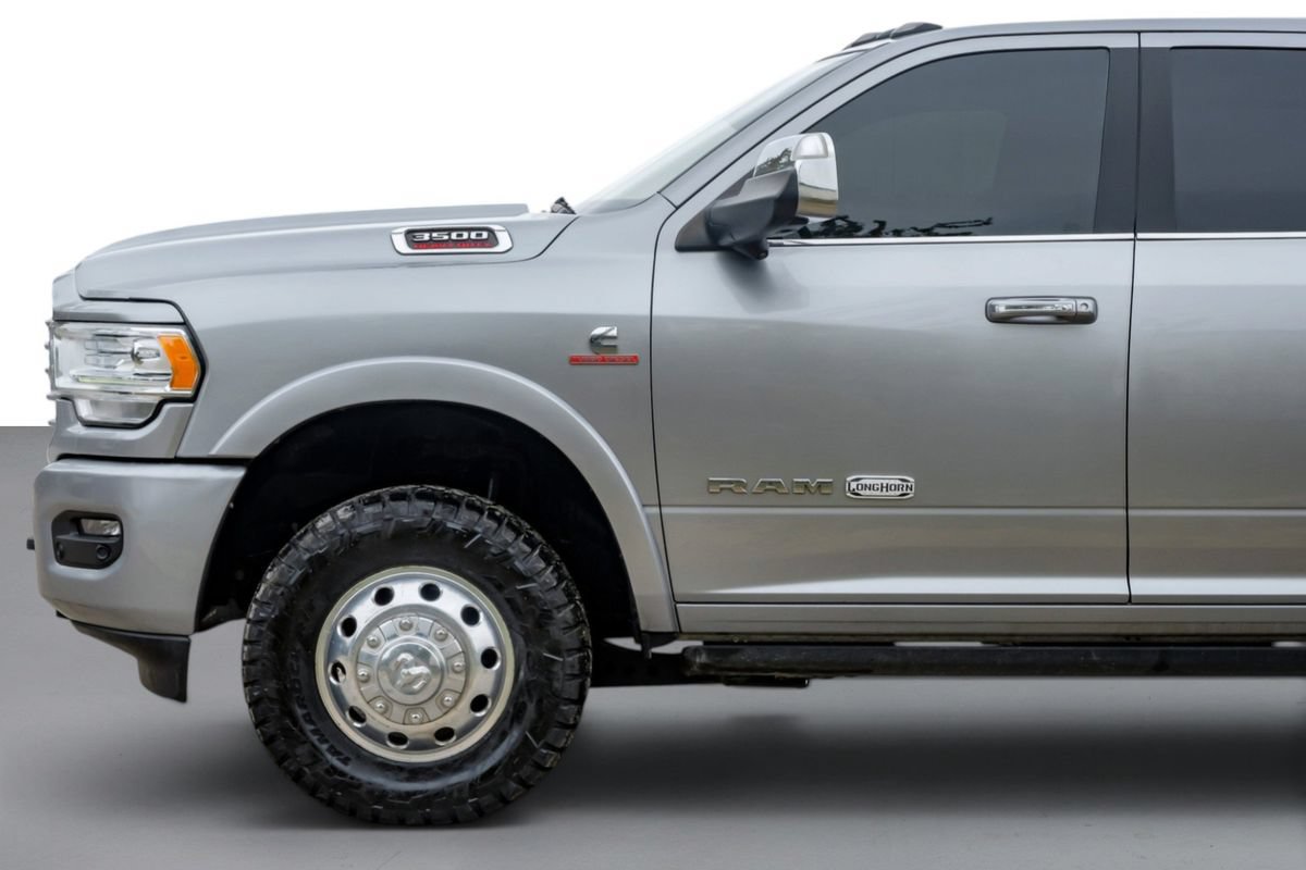 Used 2022 RAM 3500 Limited AWD/4WD image 10