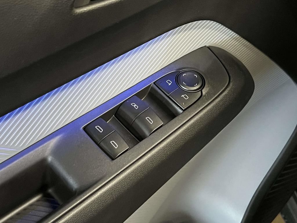 New 2027 Chevrolet Bolt RS w/ LPO, All-Weather Package FWD image 10