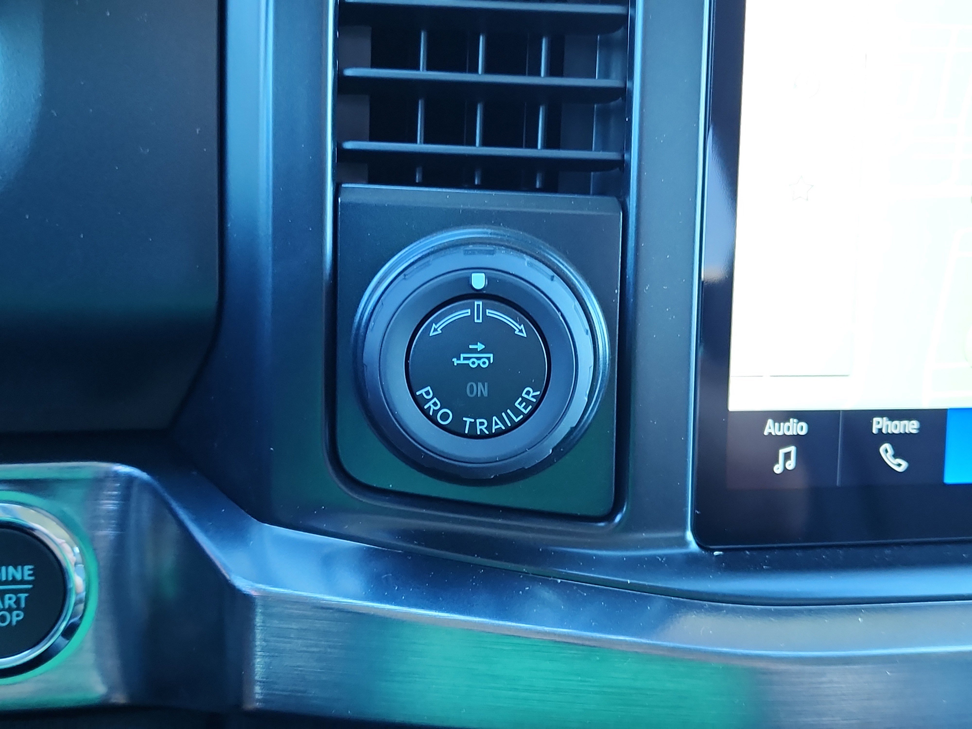 New 2026 Ford F250 Lariat w/ Tremor Off-Road Package image 16