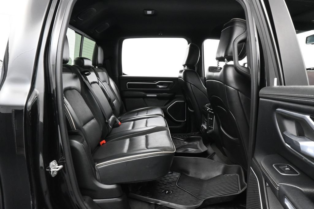 Used 2020 RAM 1500 Laramie w/ Sport Appearance Package AWD/4WD image 37