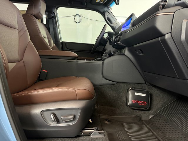 Used 2025 Toyota Land Cruiser w/ Premium Package AWD/4WD image 19