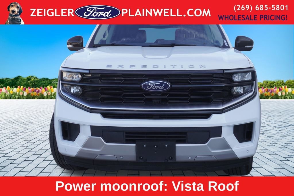 Used 2025 Ford Expedition Max Platinum image 8