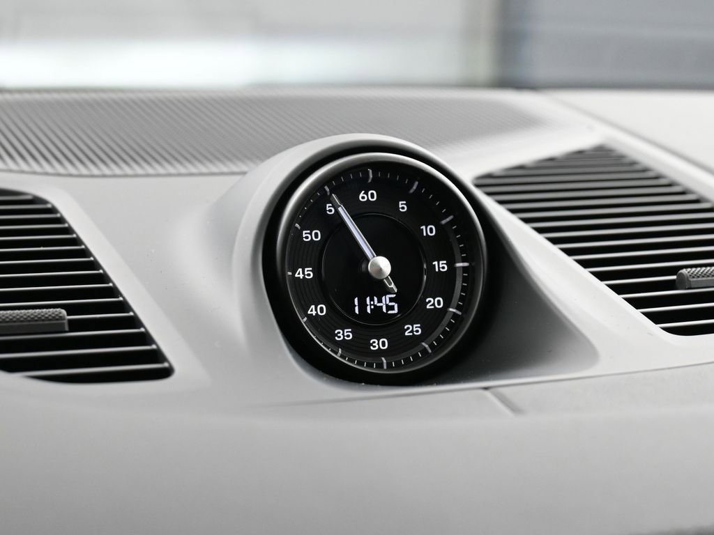 New 2026 Porsche Cayenne Coupe image 20