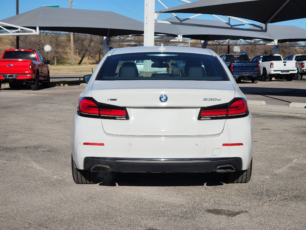 Used 2023 BMW 530e xDrive image 6